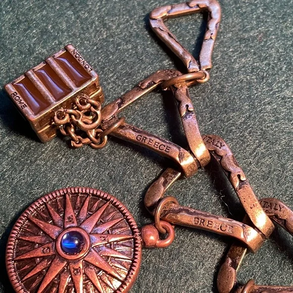 Unique bracelet - Picture 6 of 8